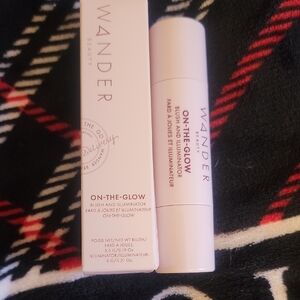 Wander Beauty On-The-Glow Blush and Illuminator - Soft Pink